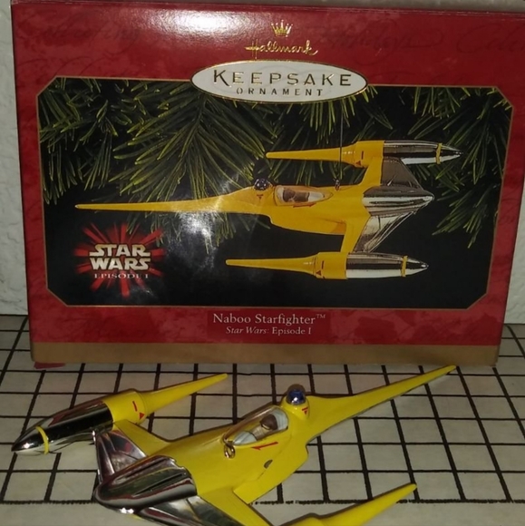 VINTAGE Hallmark Keepsake - Naboo Starfi Christmas ornament - Picture 1 of 1